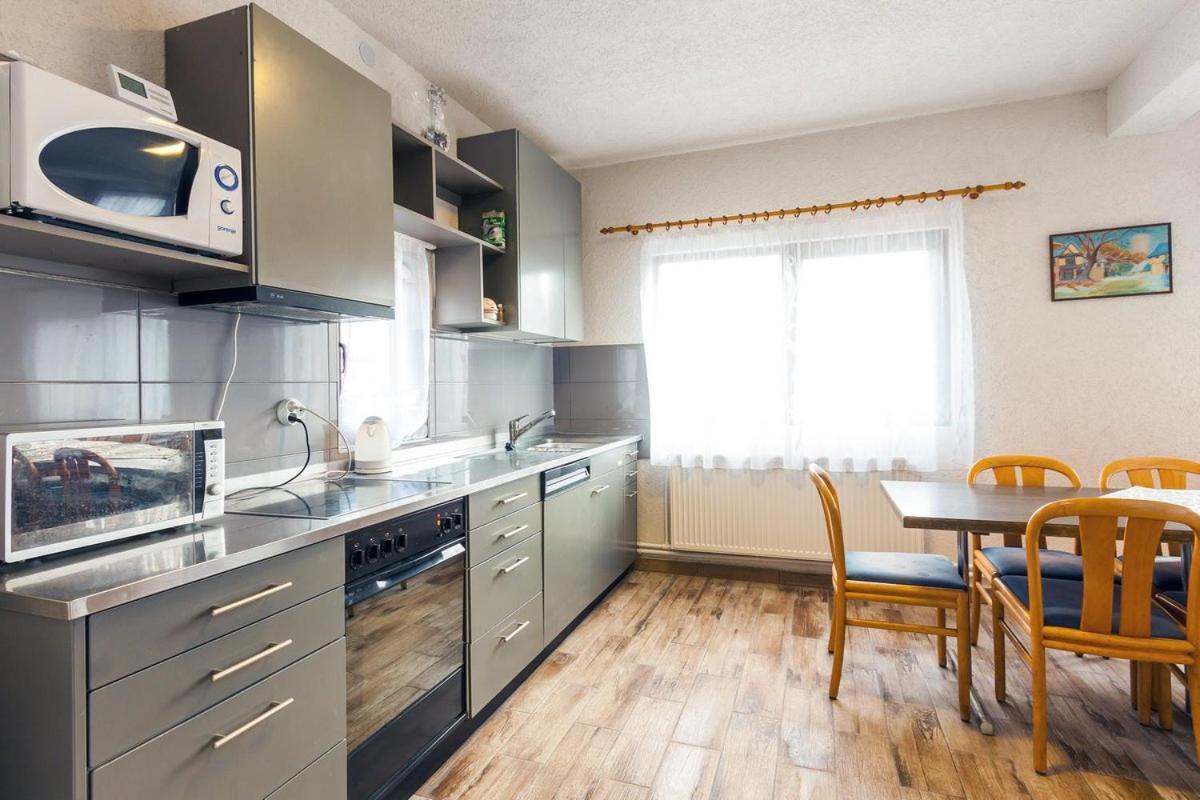 Eross Kulcsoshaz Villa Lăzarea Buitenkant foto