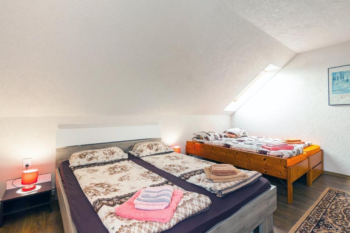 Eross Kulcsoshaz Villa Lăzarea Buitenkant foto