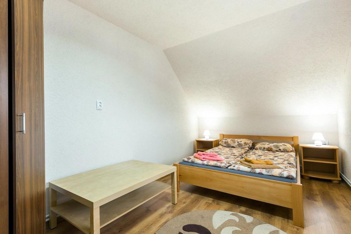 Eross Kulcsoshaz Villa Lăzarea Buitenkant foto