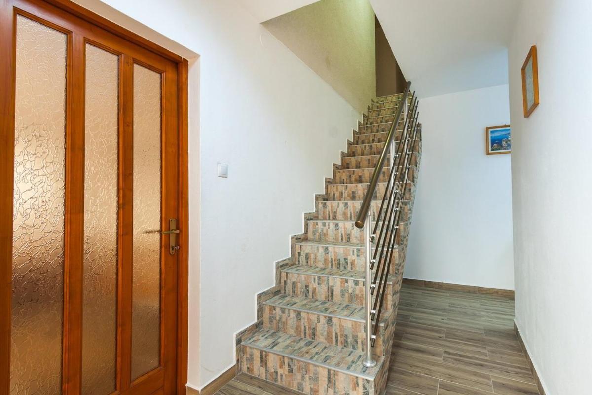 Eross Kulcsoshaz Villa Lăzarea Buitenkant foto