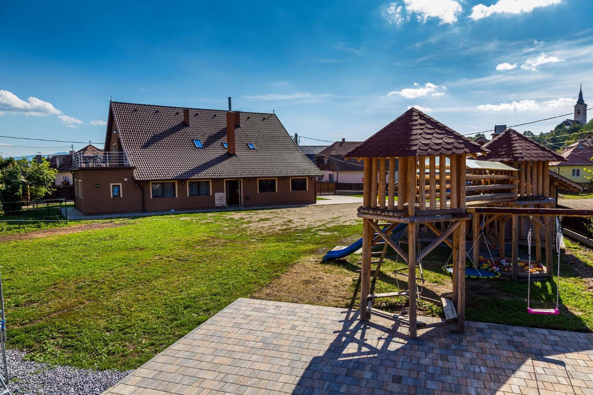 Eross Kulcsoshaz Villa Lăzarea Buitenkant foto