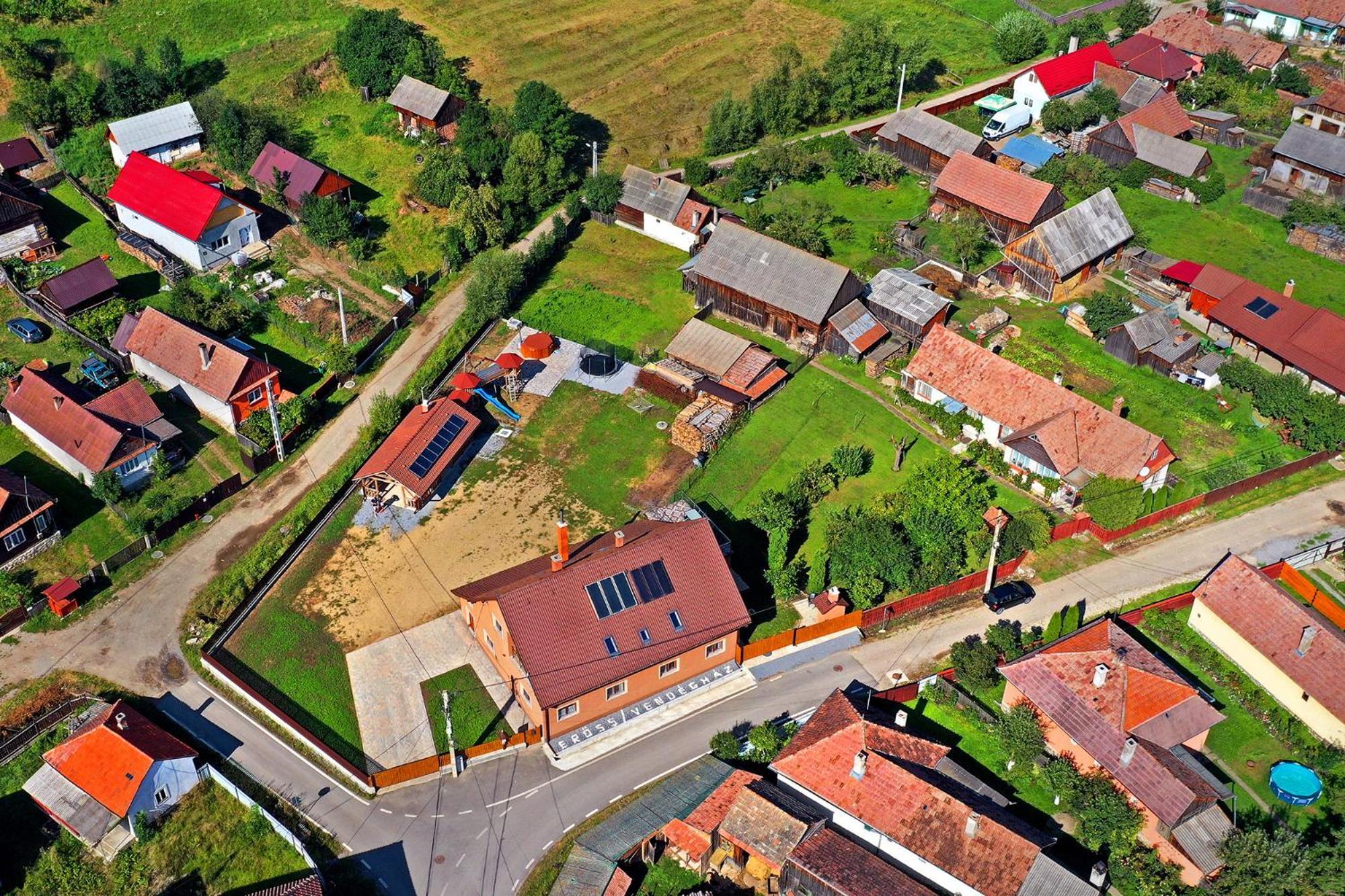 Eross Kulcsoshaz Villa Lăzarea Buitenkant foto